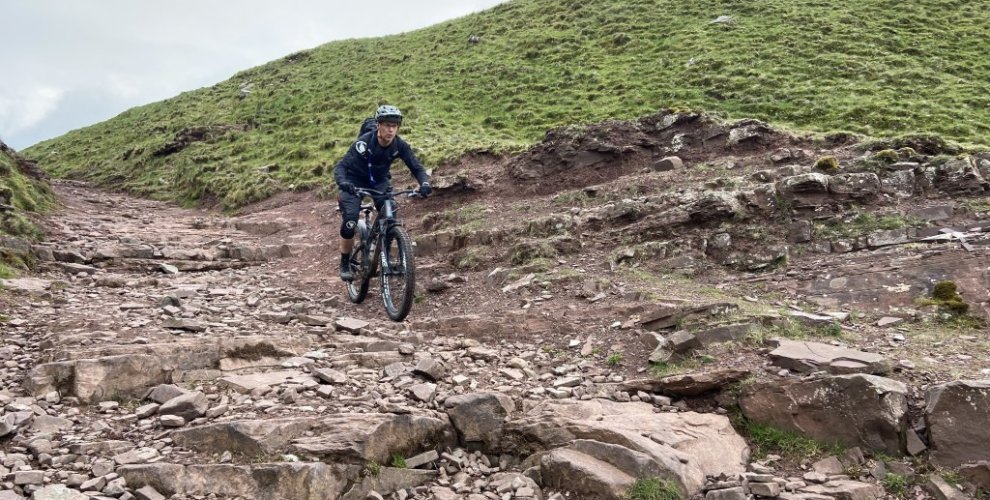 rocky descent in the brecon beacons on a mtb
