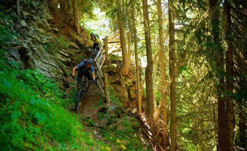 Back country riding in La Thuile - MTB Beds
