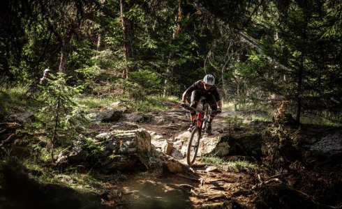 How steep are the descents in Aosta Valley - MTB Beds