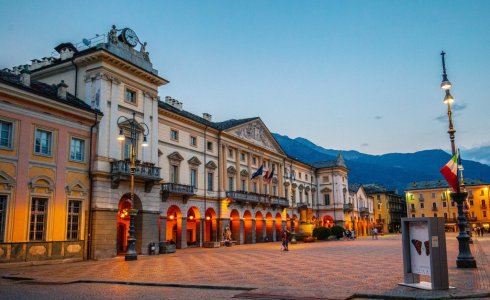 Aosta Valley Travel - Town