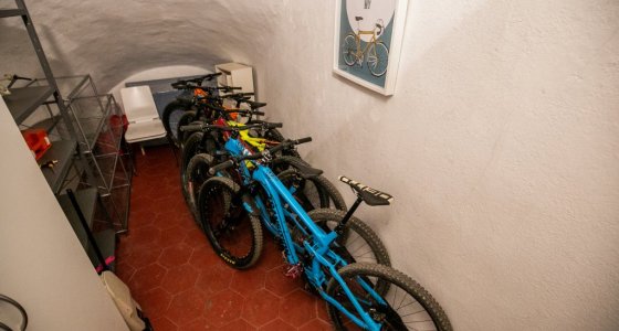 secure bike storage finale ligure