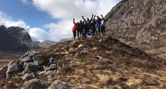 group photos of mountain bikers in scotland