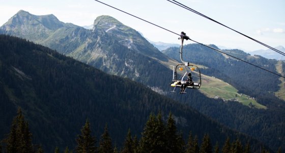 chairlifts in morzine