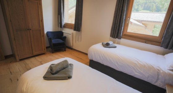Twin room in self catered morzine ski accommodation