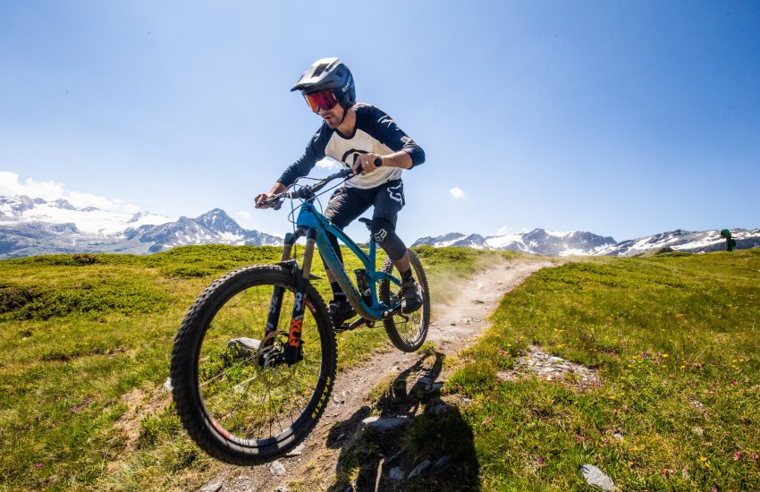 Day Trip to La Thuile - MTB Beds